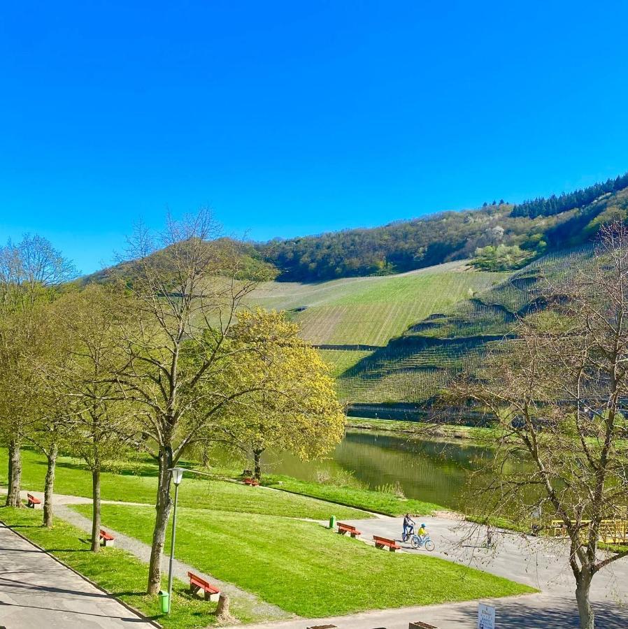 Hotel Krone Riesling Тріттенгайм Екстер'єр фото